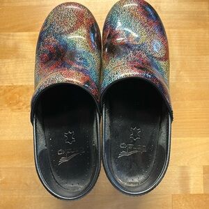 Dansko shoes